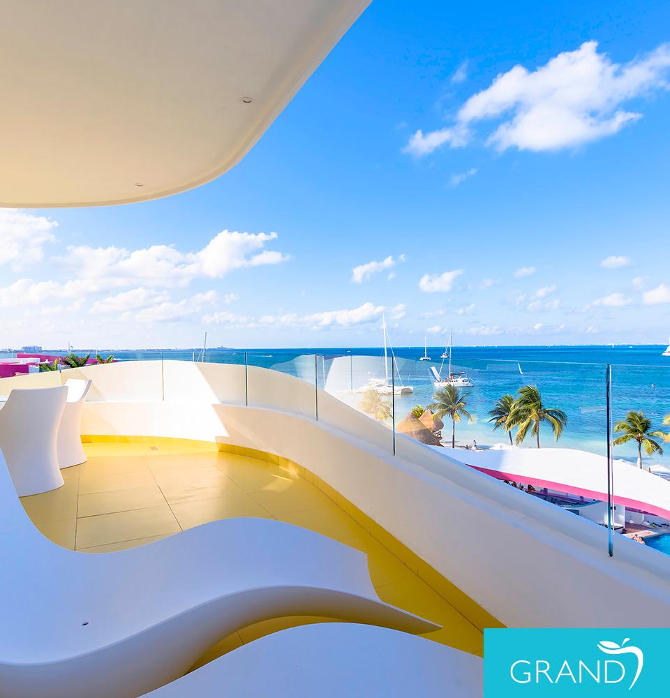 Couple’s Clothing-Optional Oceanfront Tower Master Suite  Temptation Cancun Resort Cancún Couple’s Clothing-Optional Oceanfront Tower Master Suite  Temptation Cancun Resort Cancún